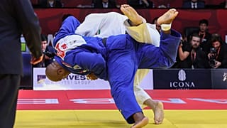 Teddy Riner holte den Sieg gegen Lokalmatador Temur Rakhimov.