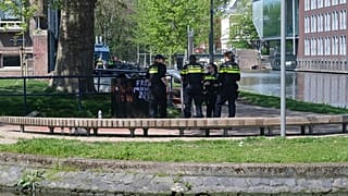 Rendőrök az UvA campusán 2024.05.07-én