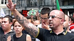 Mário Machado durante uma manifestação da extrema-direita em Lisboa, sábado, 18 de junho de 2005