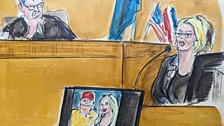ABD'li yetişkin film oyuncusu Stormy Daniels, eski ABD Başkanı Donald Trump'la yaşadığı ilişkiyi mahkemede anlattı