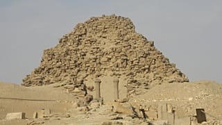 هرم ساحورع در مصر