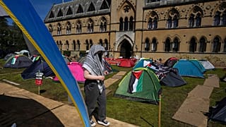 Palesztinpárti diákok sátoroznak az angliai Oxfordban 2024. május 9-én