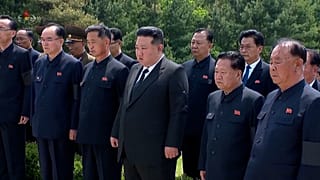 Kim Dzsongun észak-koreai vezető megemlékezett a fő propagandista haláláról