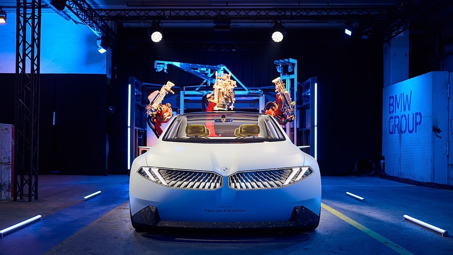 BMW’s halo Munich plant is going electric only 