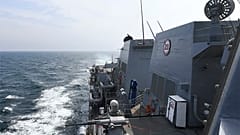 ABD Donanmasına ait USS Halsey savaş gemisini 
