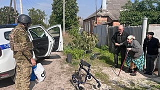 Evacuación de residentes de Járkov