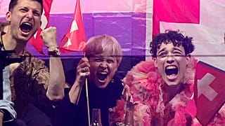 İsviçre'den Nemo Malmö'de düzenlenen Eurovision Şarkı Yarışması Büyük Finalinde The Code adlı şarkıyı seslendiriyor