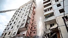 Russische Rettungskräfte haben die Räumung der Trümmer in der russischen Grenzstadt Belgorod beendet. 