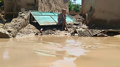 Mehr als 300 Tote nach Regenfällen und Überschwemmungen