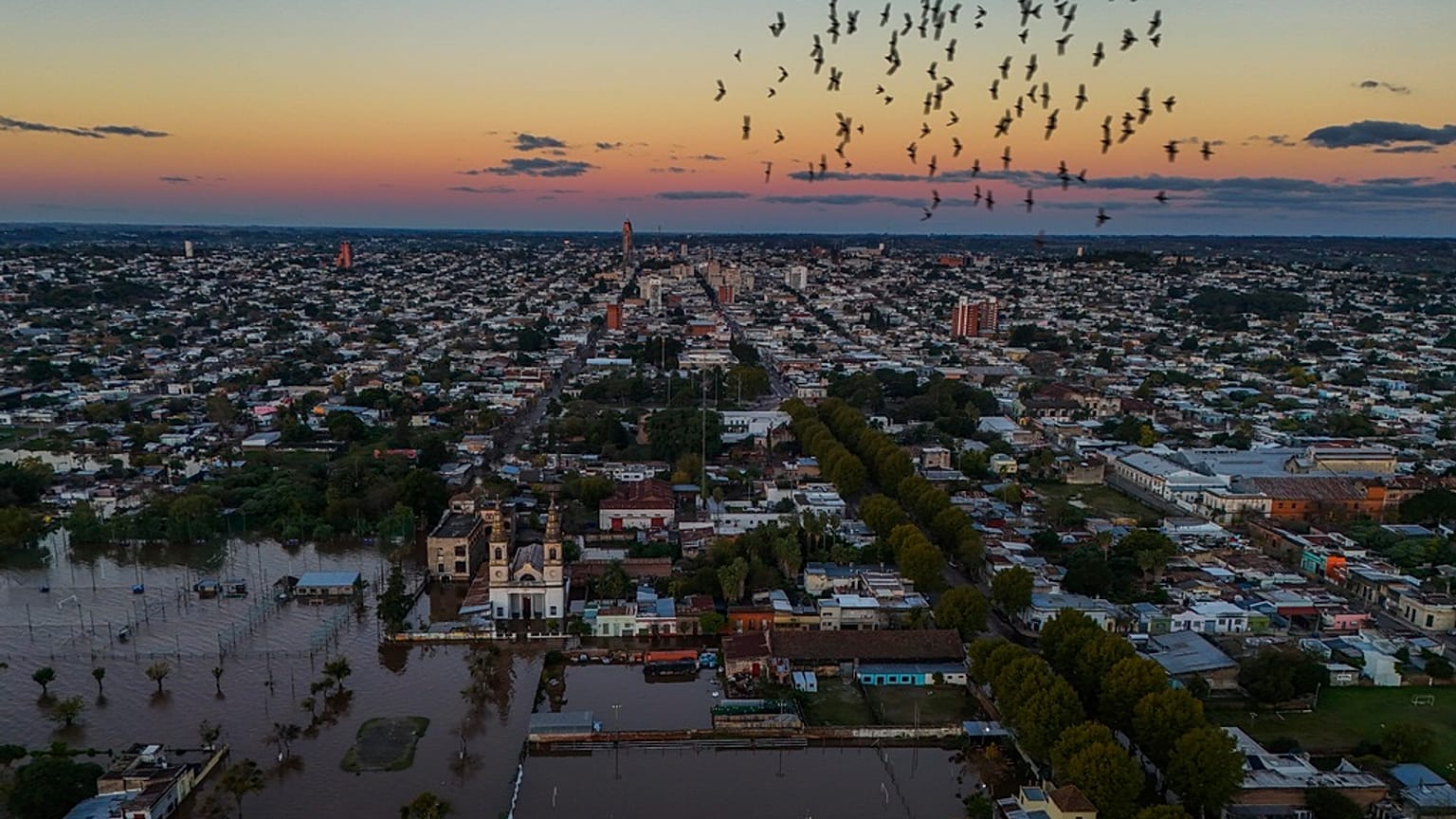 Áreas mais afetadas no país são as cidades de Paysandú e Salto, ambas na fronteira com a Argentina