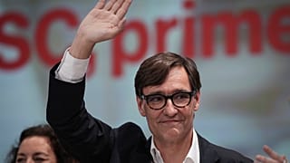 El candidato socialista Salvador Illa.