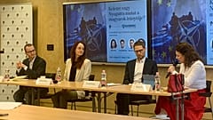 Németh Ferenc (Magyar Külügyi Intézet), Takácsy Dorka, Hunyadi Bulcsú (Political Capital) és Benyó Rita moderátor a budapesti panelbeszélgetésen - 2024.05.15.