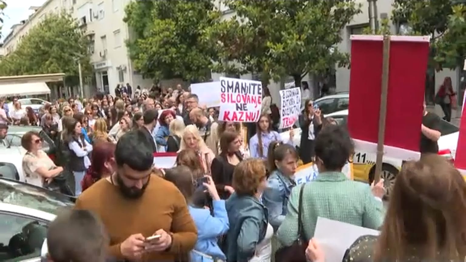 Protest gegen Vergewaltigungen in Montenegro.