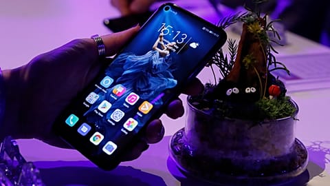 A mobile phone with social media apps.