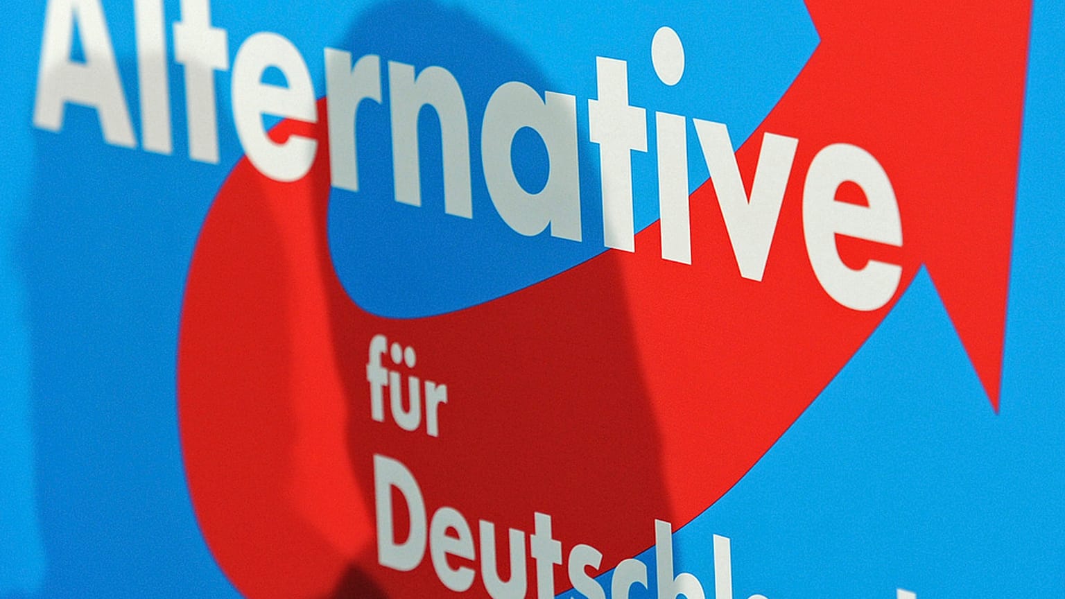 ملصق حزب البديل من أجل ألمانيا (AfD). 