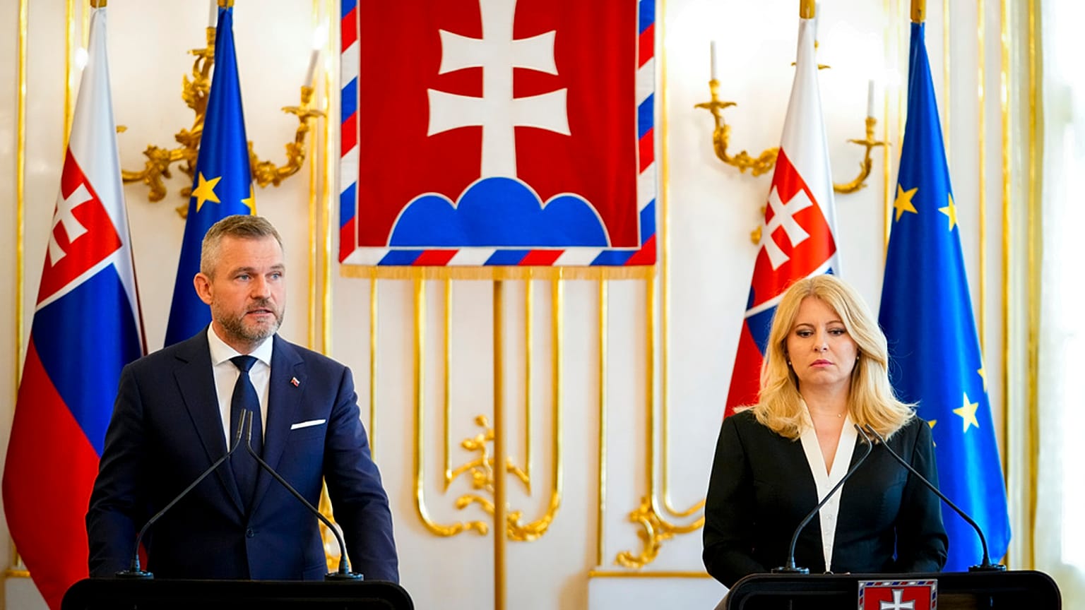 O Presidente eleito, Peter Pelligrini, e a Presidente cessante, Zuzana Caputova, apelaram para que sociedade "mantenha a calma", numa declaração conjunta