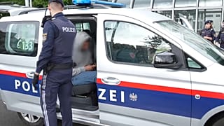 Rendőrségi őrizetbe vétel Bécsben