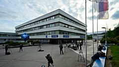 Премьер-министр Словакии остается в больнице