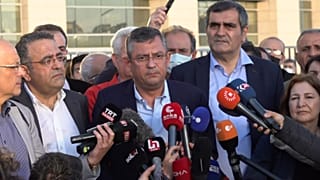 CHP Genel Başkanı Özgür Özel