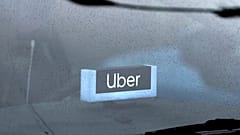 Uber, Londralı sürücülere elektrikli araçlara geçmeleri için nakit teşvikler sunuyor