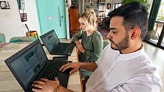 Illusztráció: Twitter-adminisztrátorok egy korábbi felvételen