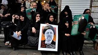 إيرانيون في حداد لوفاة رئيسيهم في طهران، إيران