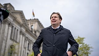 AfD-Spitzenkandidat Maximilian Krah bringt das Fass bei der Le Pen Partei zum Überlaufen