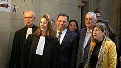 Kurbanların ailesi ve avukatları mahkemede hazır bulundu