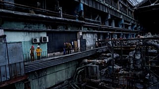 German's Foreign Minister Annalena Baerbock speaks to Ukrainian Energy Minister Herman Halushchenko during visit to a thermal power plant in Ukraine, Tuesday, May 21, 2024. 