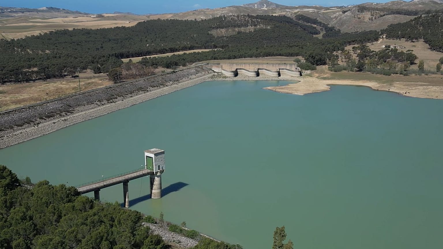 Presa, Caltanissetta, Sicilia. 