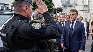 Μακρόν Νέα Καληδονία