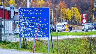 Archív fotó: a storskogi határátkelő a norvég-orosz határon