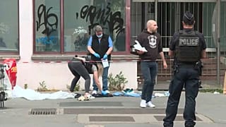 L'agression a eu lieu vers 15 heures dans le métro de Lyon à la station Place Jean Jaurès sur la ligne B dans le 7ème arrondissement de la ville.
