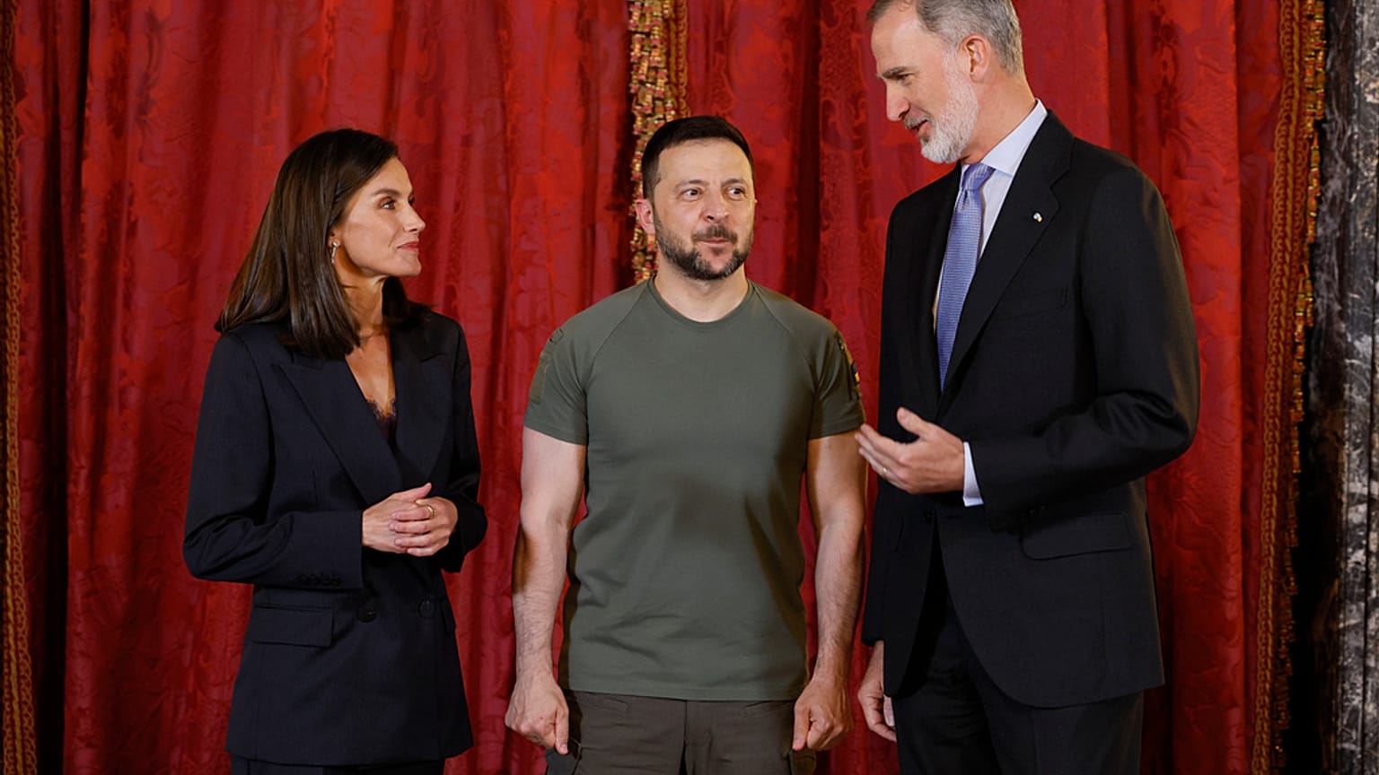 Volodímir Zelenski junto a Felipe VI y Letizia.