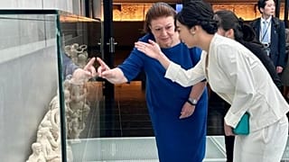 ΛΙΝΑ ΜΕΝΔΩΝΗ ΚΑΙ ΠΡΙΓΚΙΠΙΣΣΑ ΚΑΚΟ