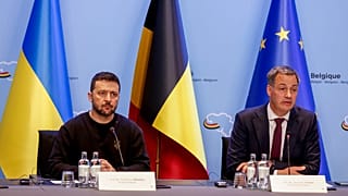 Ukrayna Devlet Başkanı Vladimir Zelenskiy (sol), Belçika Başbakanı Alexander De Croo