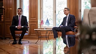 Ο Κυριάκος Μητσοτάκης με τον Εμίρη του Κατάρ