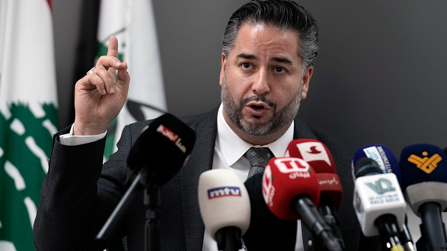 وزير الاقتصاد اللبناني أمين سلام 