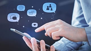 Meta pronto utilizará tus fotos y publicaciones públicas para entrenar a su IA. ¿Puedes evitarlo? 