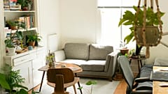 Fast deco, as it has been dubbed in a recent report, refers to low-cost furniture and home decorations produced in bulk. 