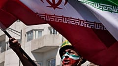 علم الجمهورية الإسلامية الإيرانية 