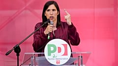 Am Samstag hat Elly Schlein, die Vorsitzende der Demokratischen Partei, auf einer Kundgebung in Mailand ihre letzte Rede vor den Wahlen gehalten,