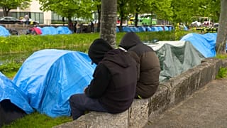 Polícia mandou tirar as tendas de Dublin no mês passado
