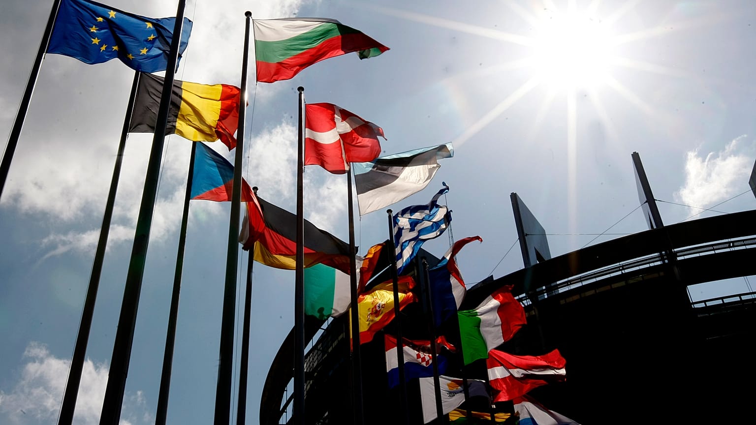 Banderas en el Parlamento Europeo de Estrasburgo