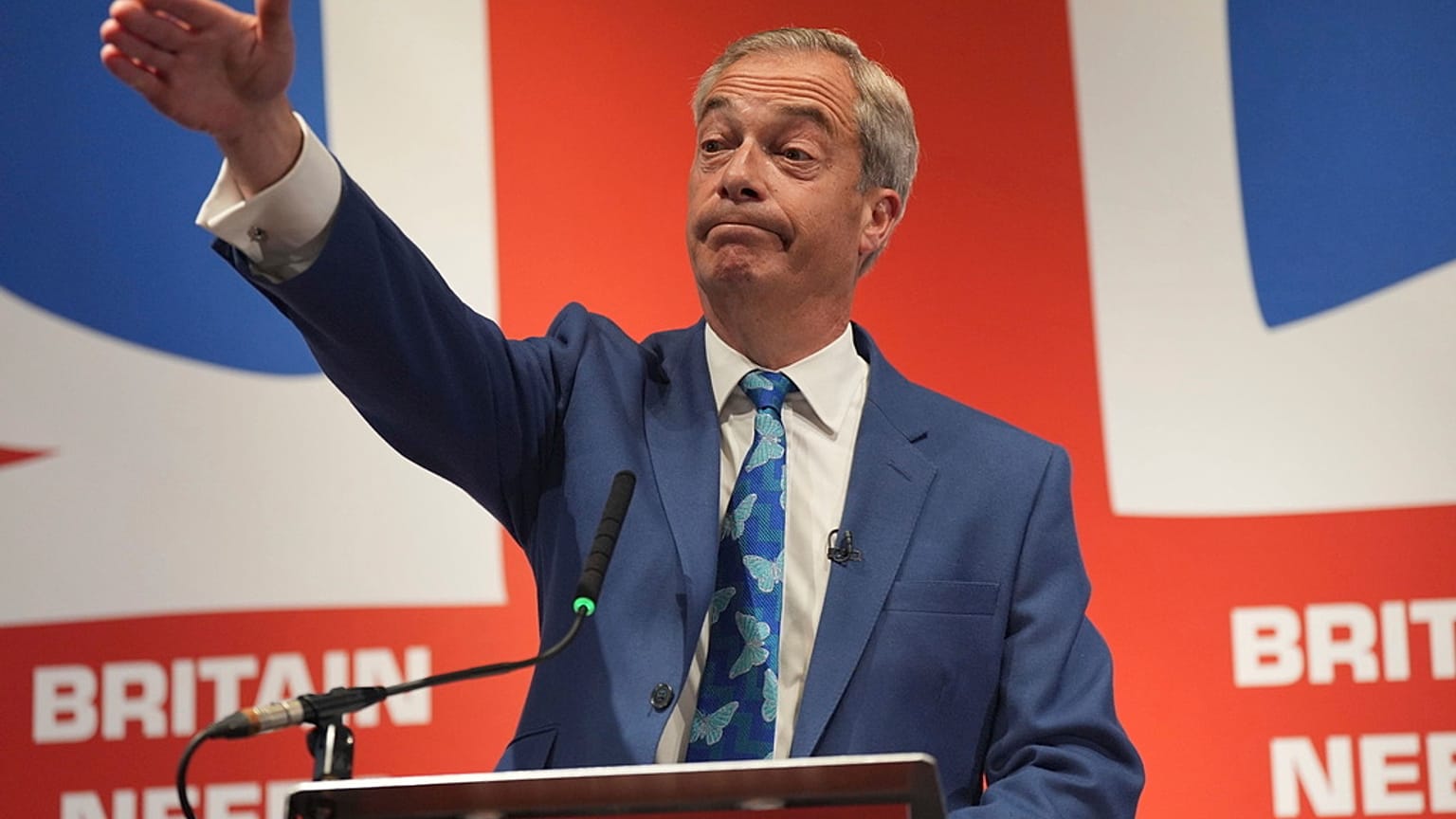 Vor einigen Wochen hat Nigel Farage angekündigt, er wolle nicht bei der anstehenden Parlamentswahl kandidieren. Nun hat er seine Meinung geändert. 