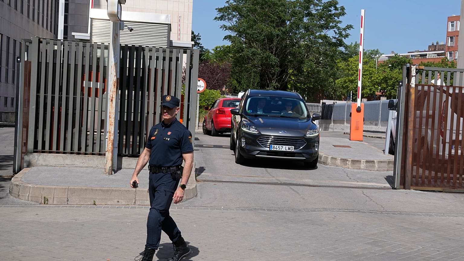 Begoña Gómez llega al juzgado a declarar. 