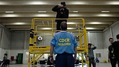 In his new documentary ‘Tehachapi’, French street artist JR reveals the behind-the-scenes of a four-year-long project with inmates of an American prison.