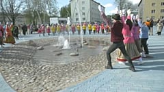 La ciudad de Narva, en Estonia, se abre al turismo europeo ante la pérdida de visitantes rusos.