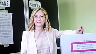 "Ein Kreuz fur Giorgia": Rund 28 Prozent der Italiener sind dem Aufruf ihrer Ministerpräsidentin gefolgt und haben für Fratelli d' Italia gestimmt.