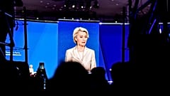 Avrupa Parlamentosu aritmetiği Ursula von der Leyen'in lehine mi işleyecek?